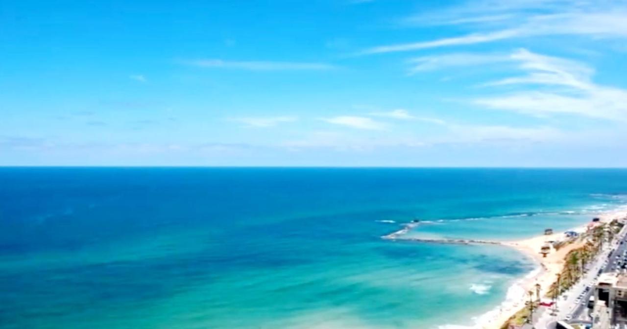 Beachfront Studio Apartment Bat Yam 412 Exteriör bild